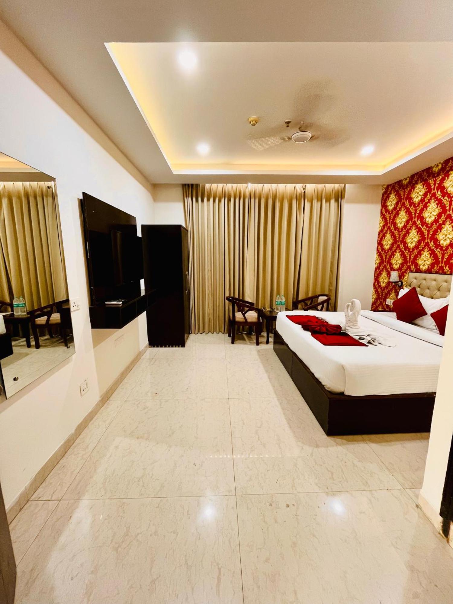 Hotel Northview Park By Lycoris !! Top Rated & Most Awarded Property In Tricity Zirakpur Exterior foto